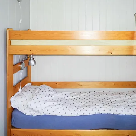 2 Bedroom Gorgeous In *